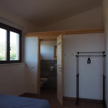 Stazzu Giasti Apartmán *